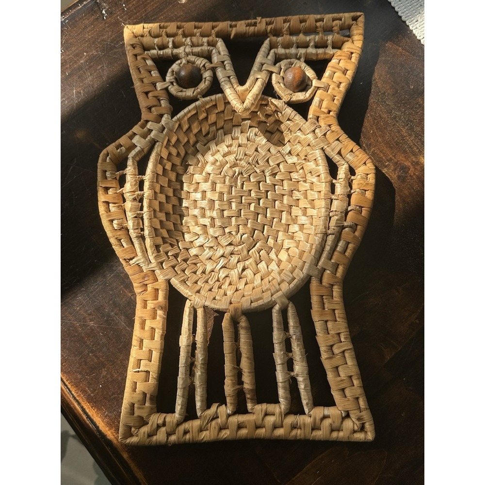 Vintage Mid Century Owl Wall‎ Hanging Trivet Wicker Trinket Holder 70's woven